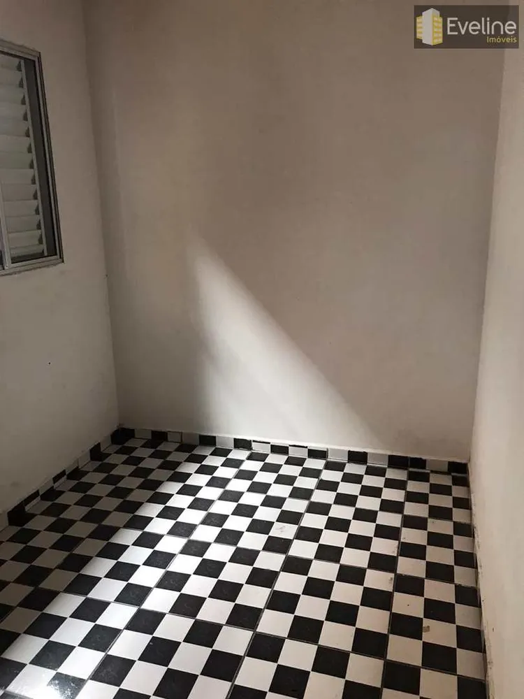 Casa, 2 quartos, 180 m² - Foto 1
