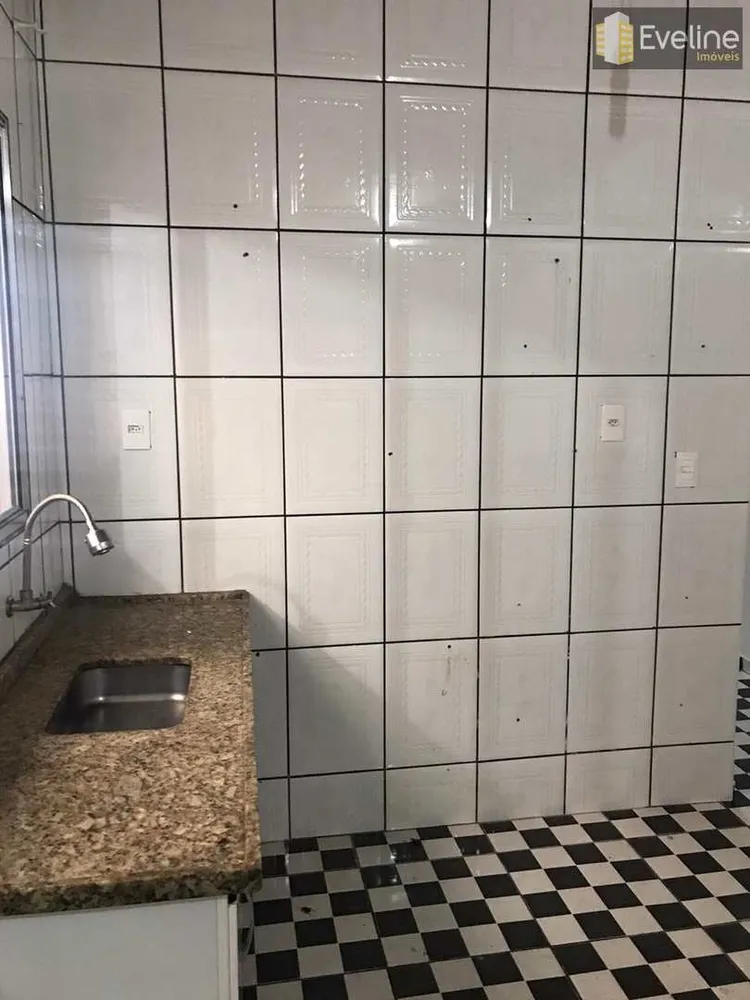 Casa, 2 quartos, 180 m² - Foto 2