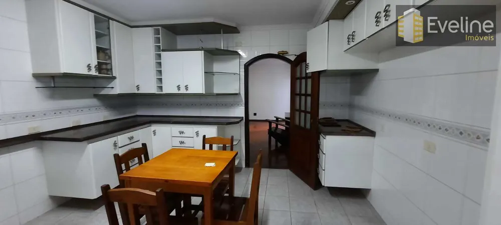Casa, 4 quartos, 360 m² - Foto 1