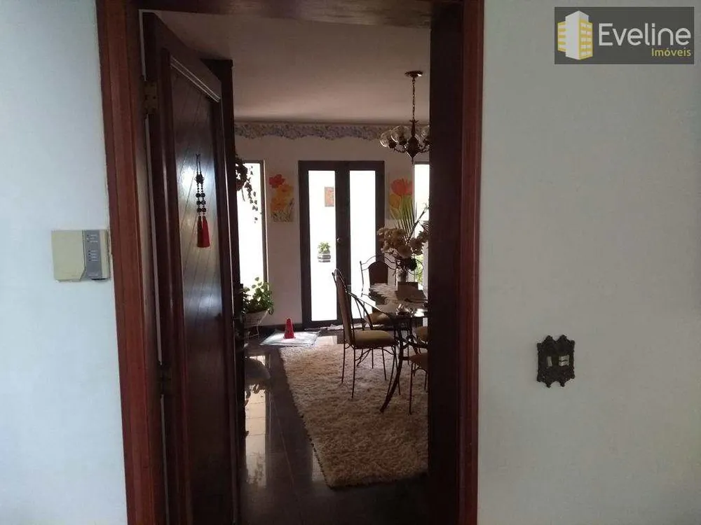 Casa, 4 quartos, 600 m² - Foto 7