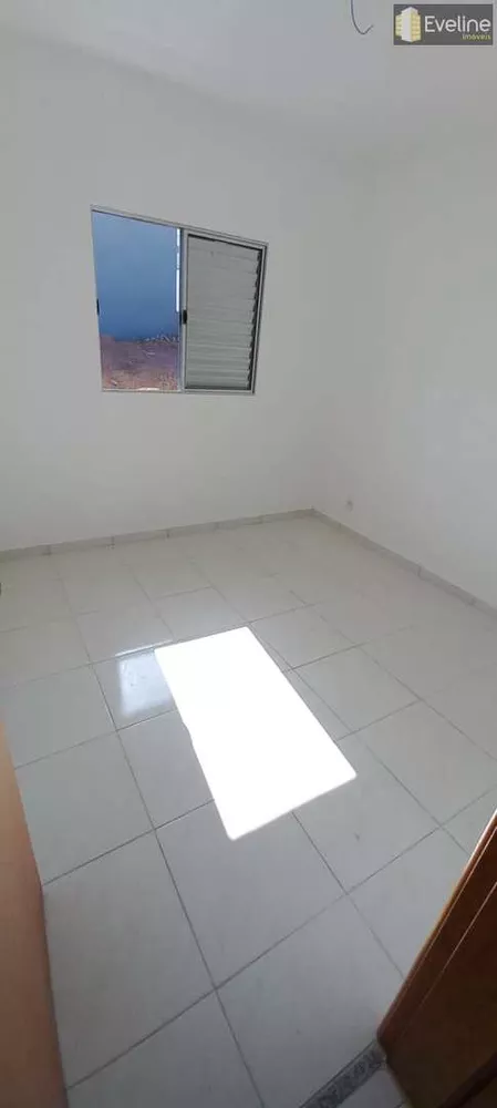 Casa de Condomínio à venda com 2 quartos, 60m² - Foto 4