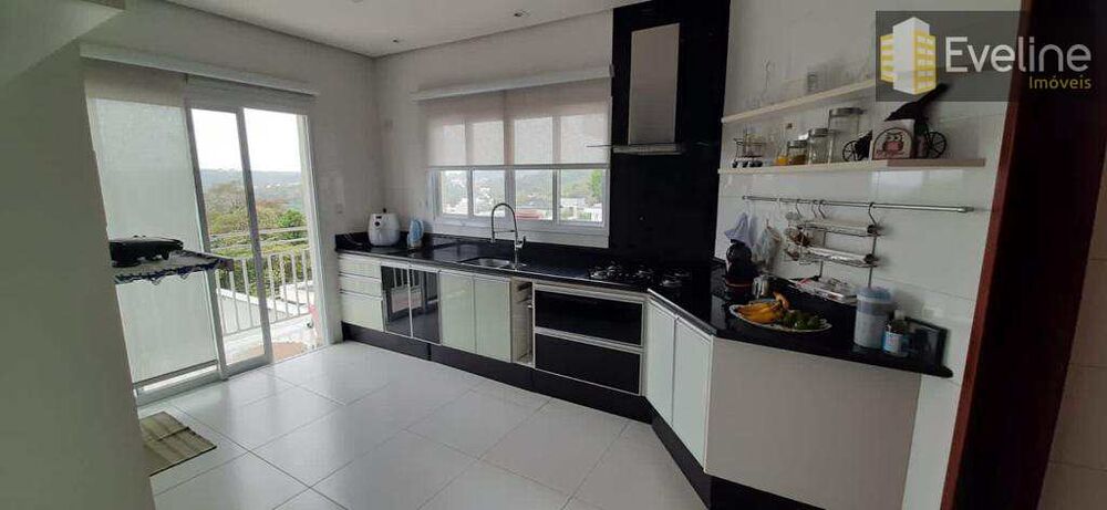 Casa de Condomínio, 4 quartos - Foto 1