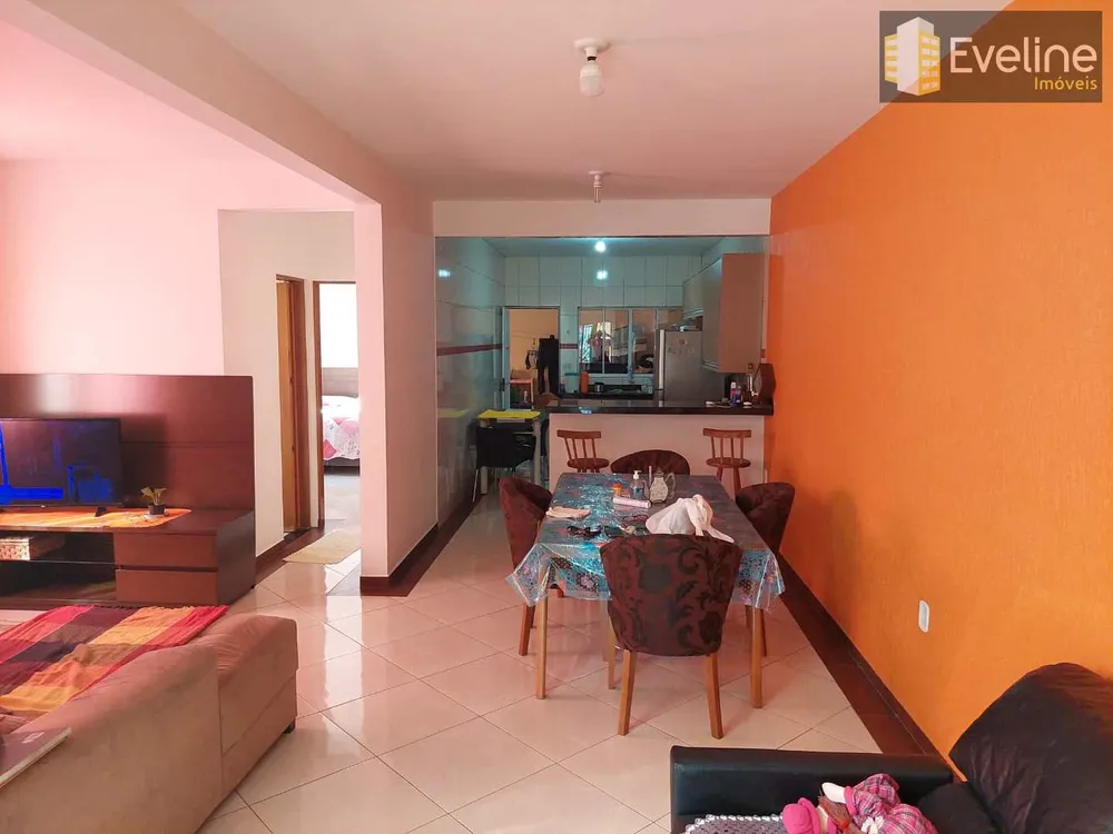 Casa, 4 quartos, 150 m² - Foto 1