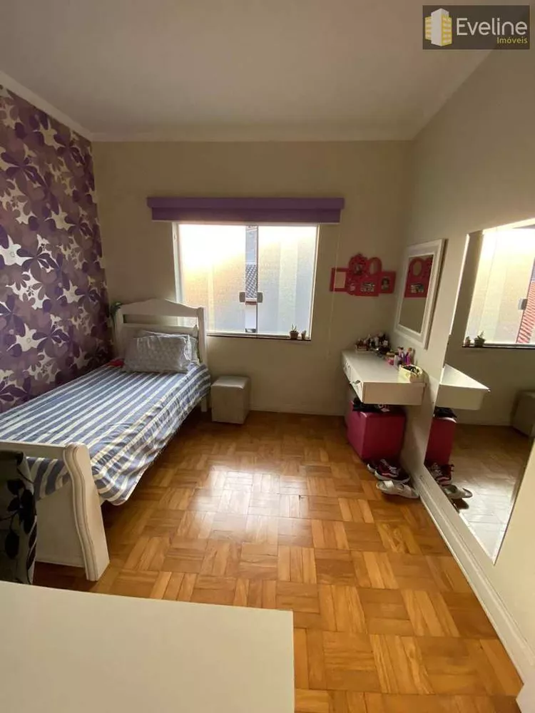 Sobrado à venda com 3 quartos, 220m² - Foto 4