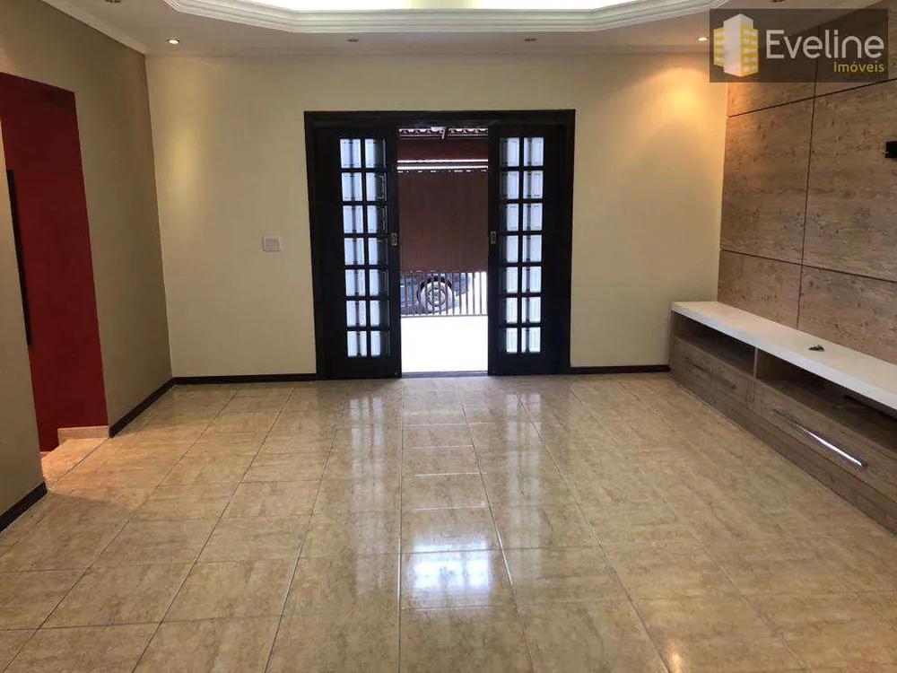 Casa, 4 quartos, 222 m² - Foto 5