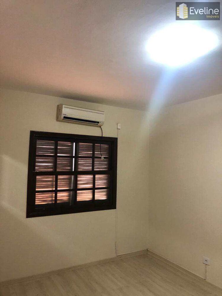 Casa, 4 quartos, 222 m² - Foto 3