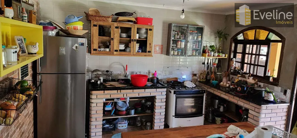 Chácara, 3 quartos, 2400 m² - Foto 2