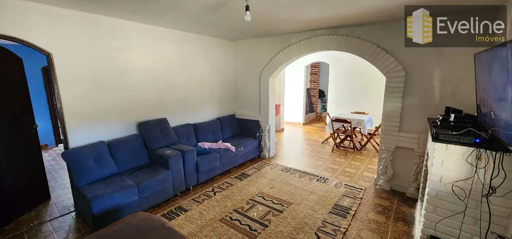 Chácara, 3 quartos, 2400 m² - Foto 8