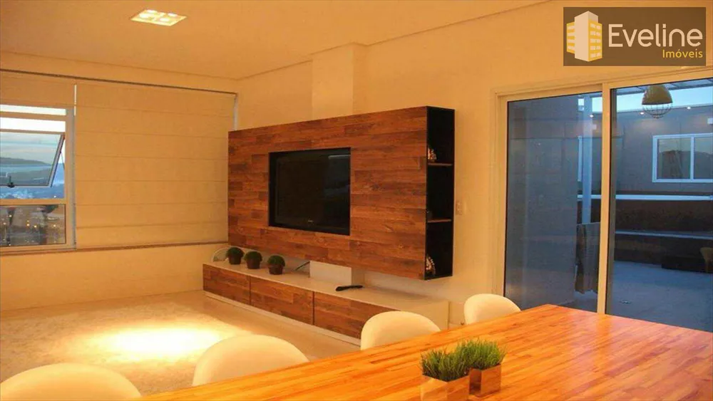 Cobertura, 4 quartos, 367 m² - Foto 1
