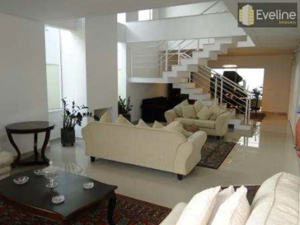 Casa, 4 quartos, 348 m² - Foto 2