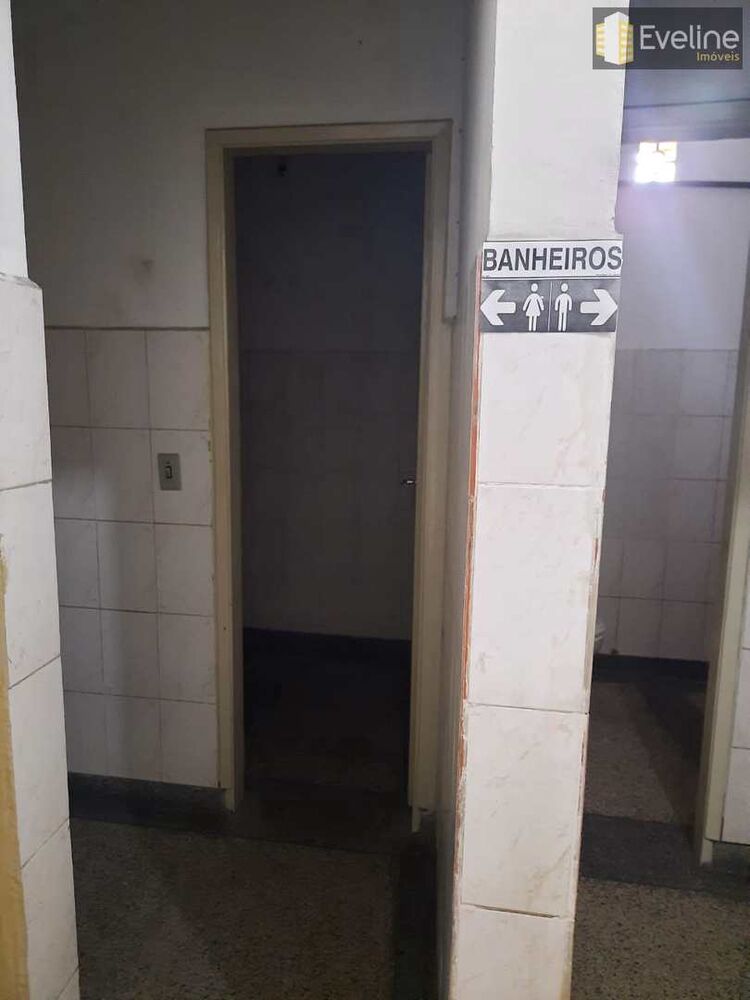 Depósito-Galpão, 238 m² - Foto 2