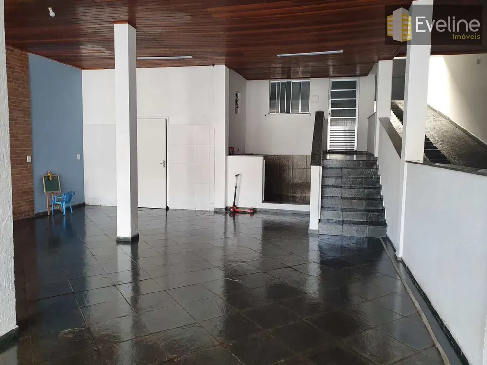Casa, 4 quartos, 273 m² - Foto 10