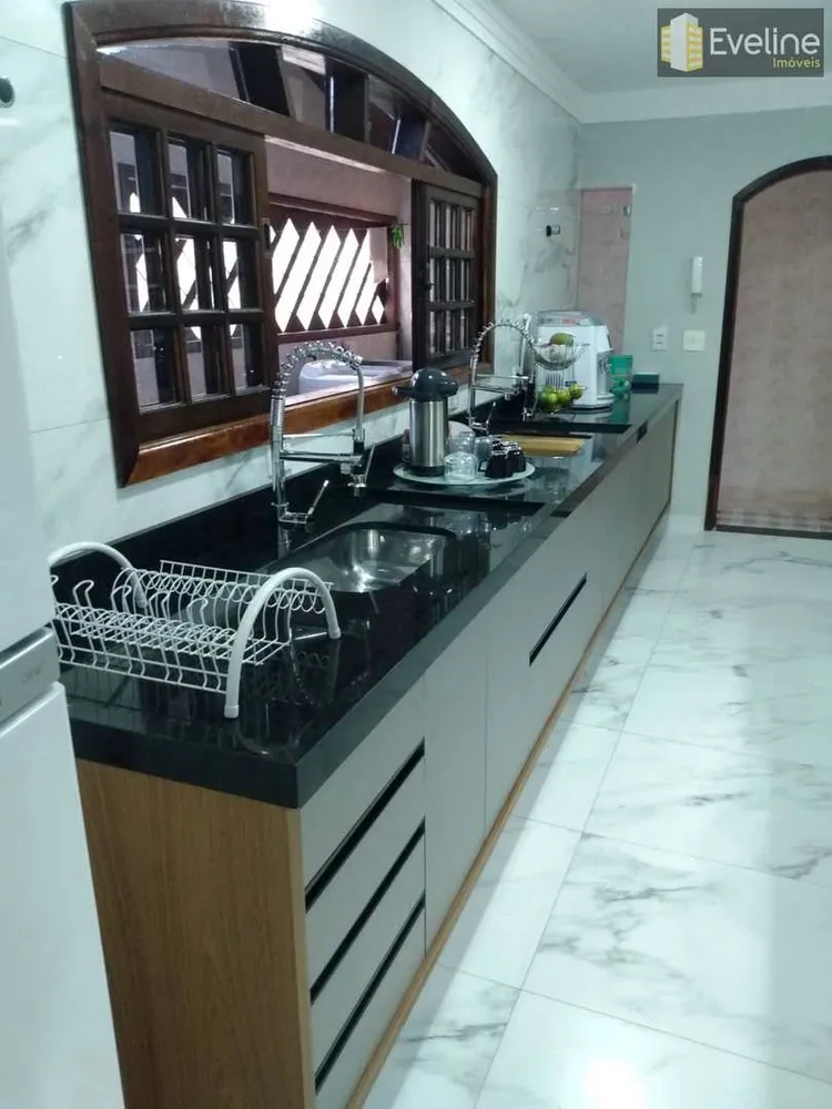 Casa, 4 quartos, 273 m² - Foto 4