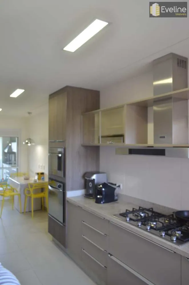 Apartamento, 4 quartos, 241 m² - Foto 4