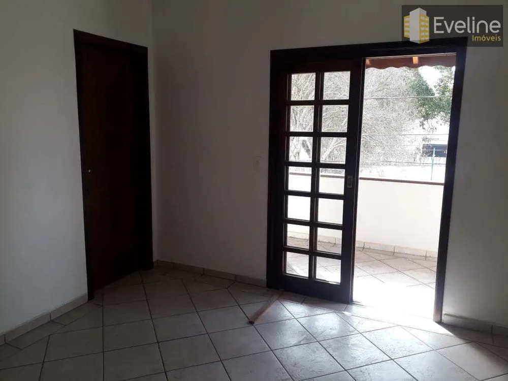 Casa, 3 quartos, 217 m² - Foto 7