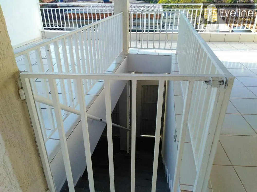 Casa, 4 quartos, 250 m² - Foto 8