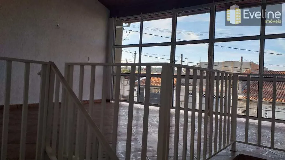 Casa, 2 quartos, 175 m² - Foto 1