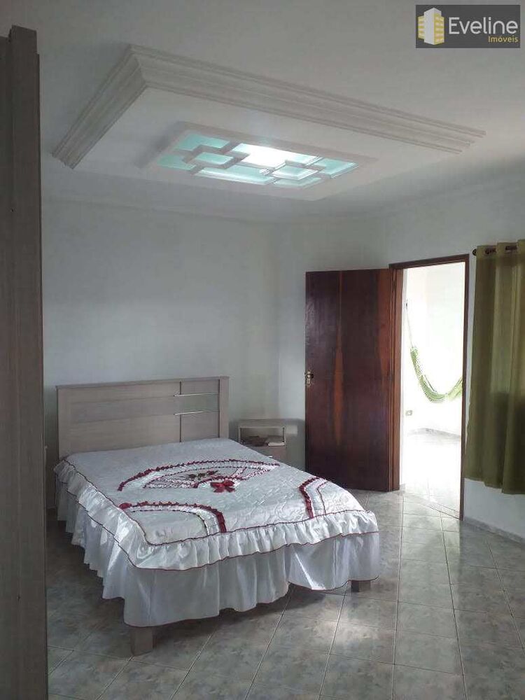 Casa, 3 quartos, 226 m² - Foto 4