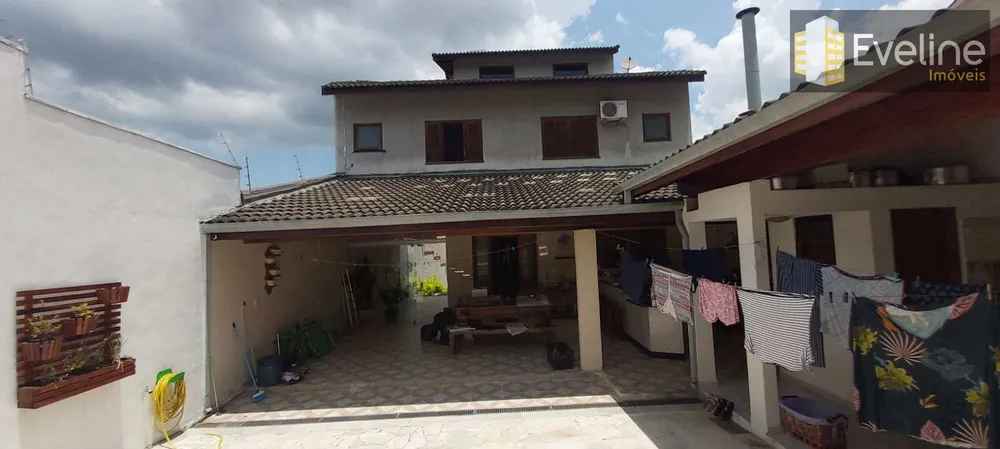 Casa, 3 quartos, 410 m² - Foto 3