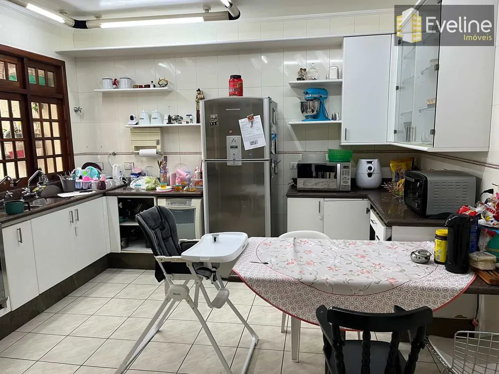 Casa, 4 quartos, 326 m² - Foto 4