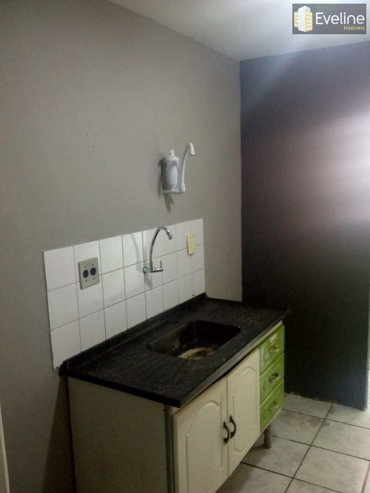 Apartamento para alugar com 2 quartos, 48m² - Foto 2