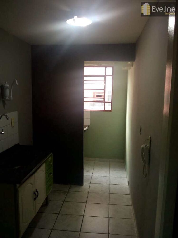 Apartamento para alugar com 2 quartos, 48m² - Foto 3