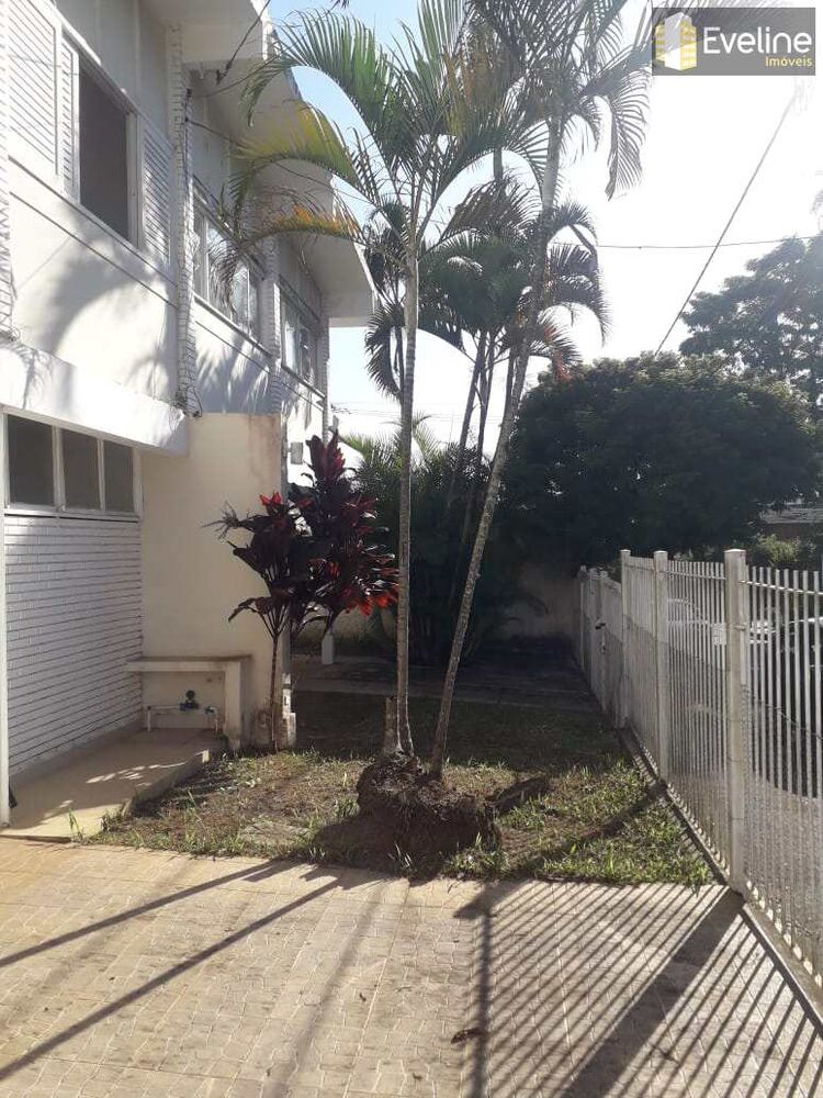 Casa, 3 quartos, 168 m² - Foto 4