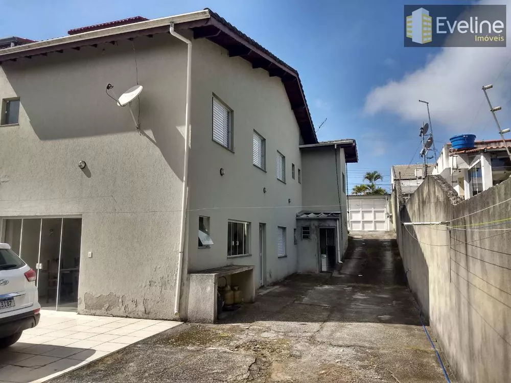 Sobrado à venda com 2 quartos, 300m² - Foto 7