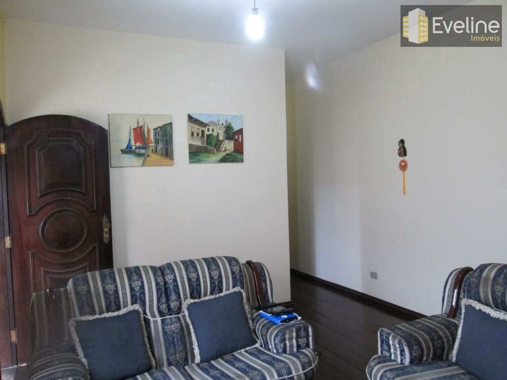 Sobrado, 4 quartos, 250 m² - Foto 1