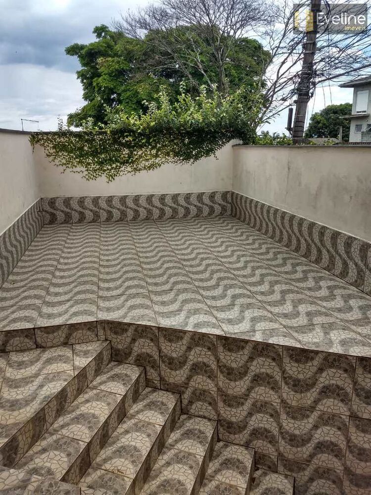 Sobrado, 2 quartos, 290 m² - Foto 1