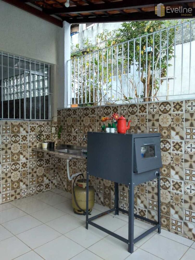 Casa, 3 quartos, 257 m² - Foto 1