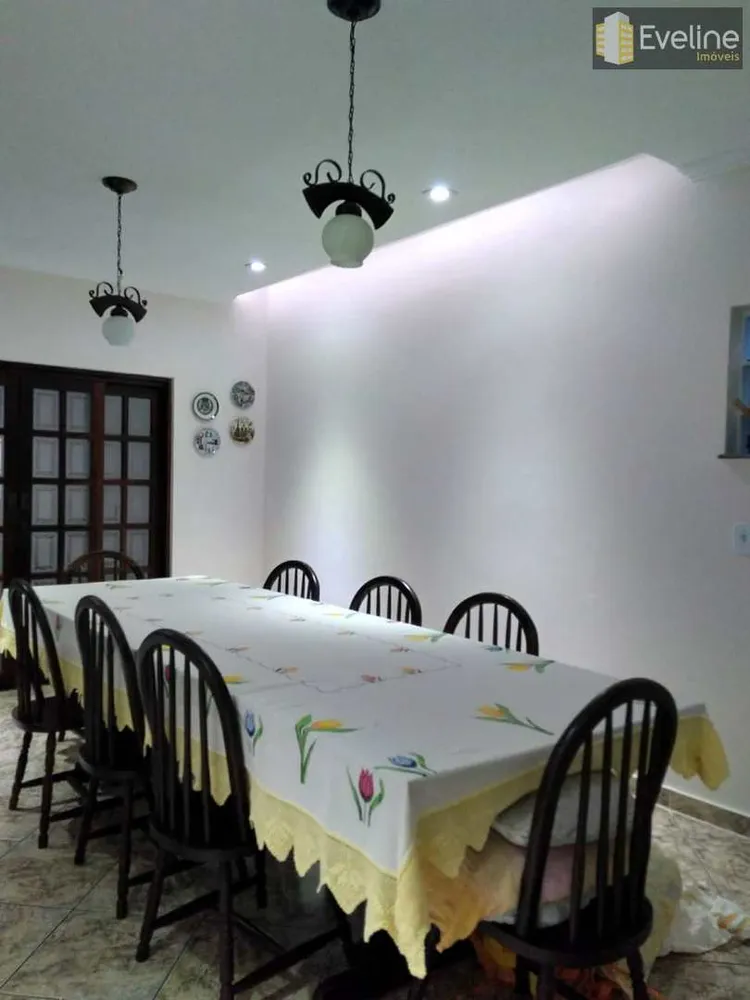 Casa, 3 quartos, 257 m² - Foto 8