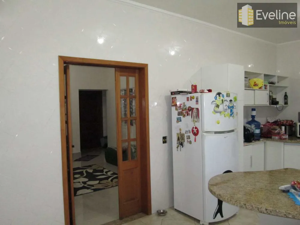 Sobrado, 3 quartos, 250 m² - Foto 4