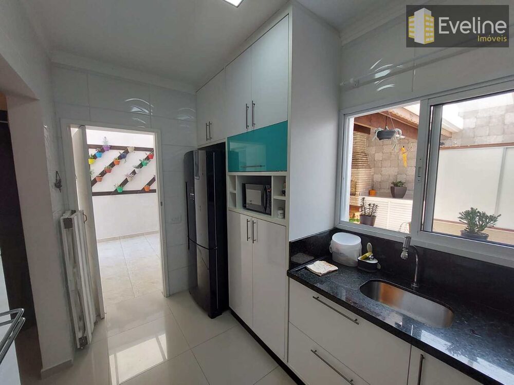 Casa à venda com 3 quartos, 106m² - Foto 6