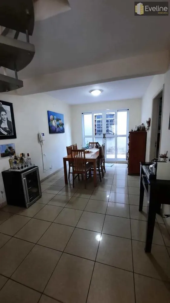 Casa, 3 quartos, 175 m² - Foto 1