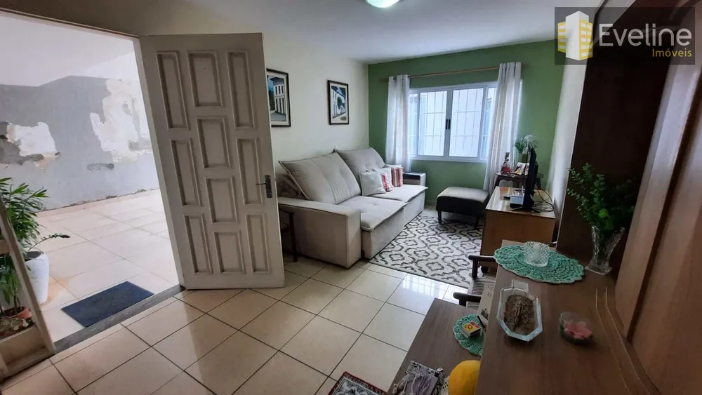 Casa, 3 quartos, 175 m² - Foto 2