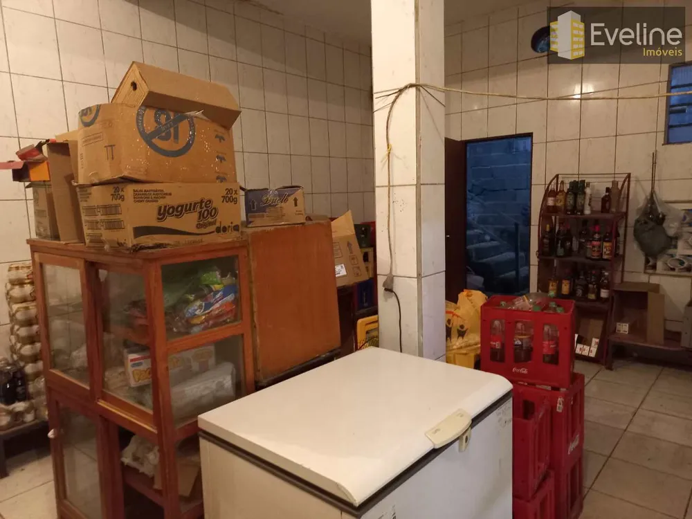 Casa, 2 quartos, 350 m² - Foto 1