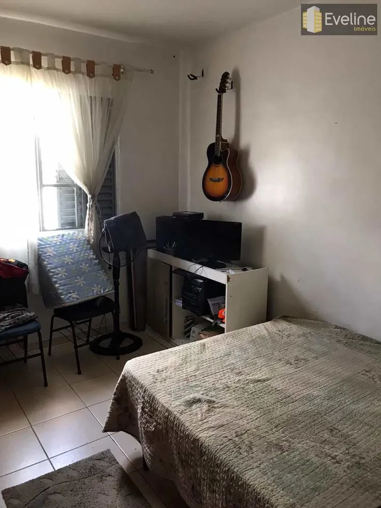 Casa, 3 quartos, 225 m² - Foto 11