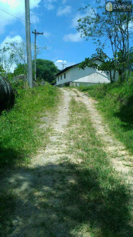 Fazenda à venda com 2 quartos, 35m² - Foto 2