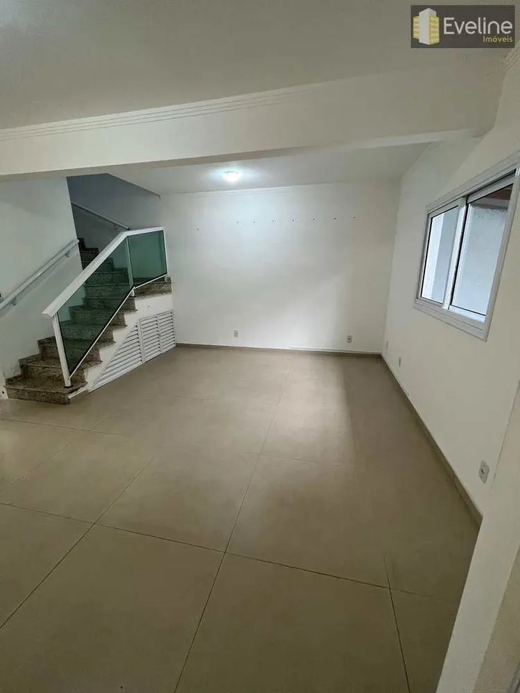 Casa, 3 quartos, 114 m² - Foto 1
