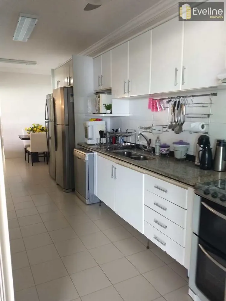 Apartamento, 5 quartos, 330 m² - Foto 2