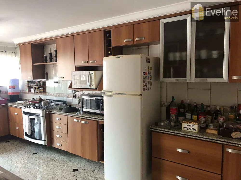 Casa, 3 quartos, 271 m² - Foto 4