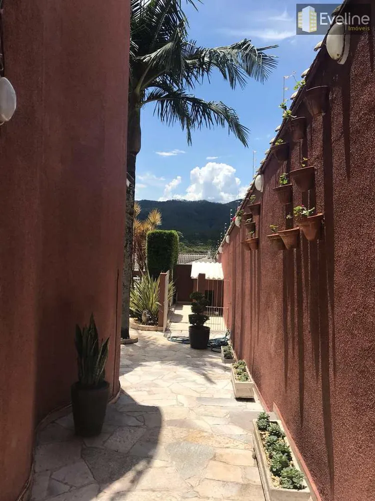 Casa, 3 quartos, 271 m² - Foto 14