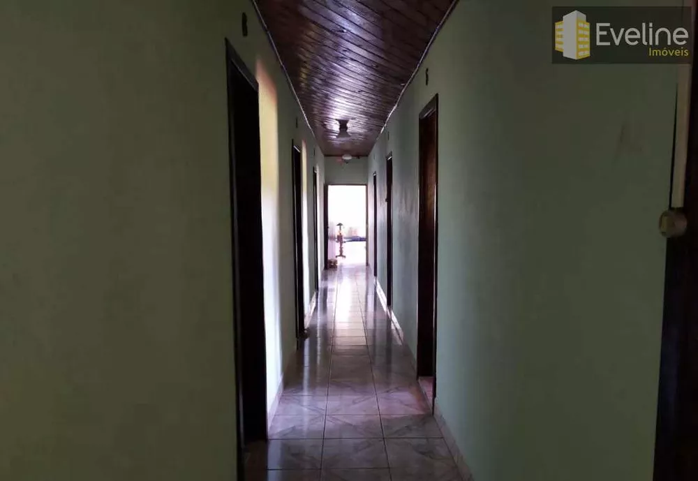 Fazenda à venda com 9 quartos, 420m² - Foto 3