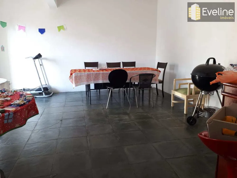 Casa, 4 quartos, 200 m² - Foto 16