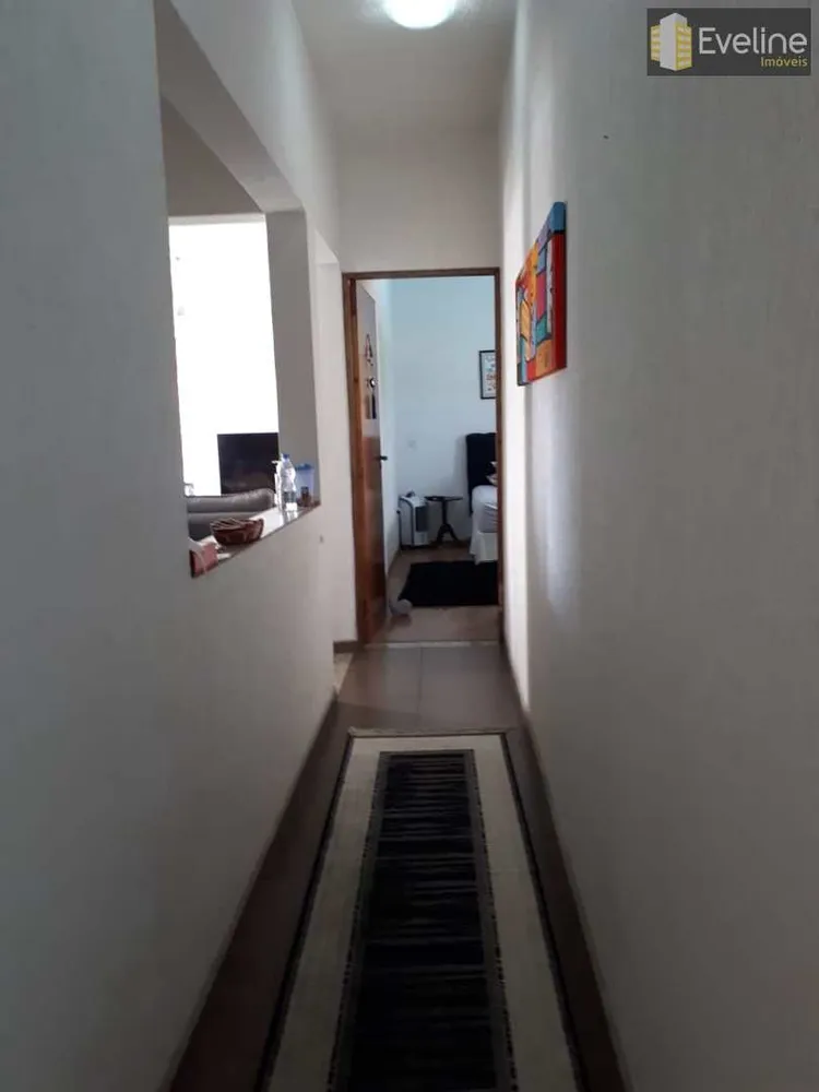Casa, 4 quartos, 200 m² - Foto 13