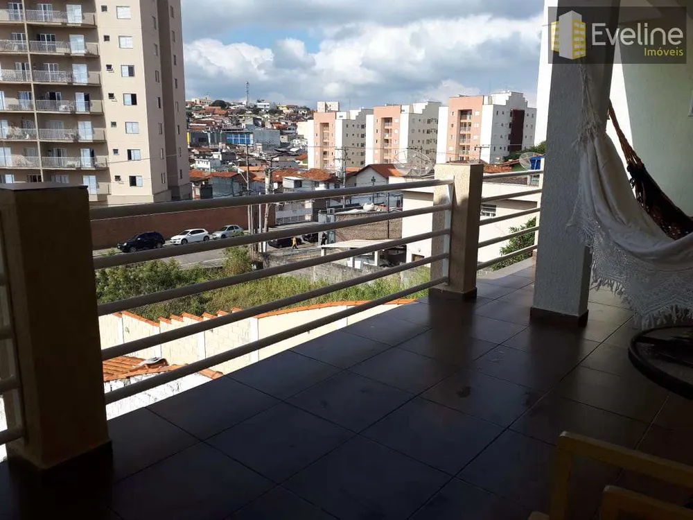 Casa, 4 quartos, 200 m² - Foto 10