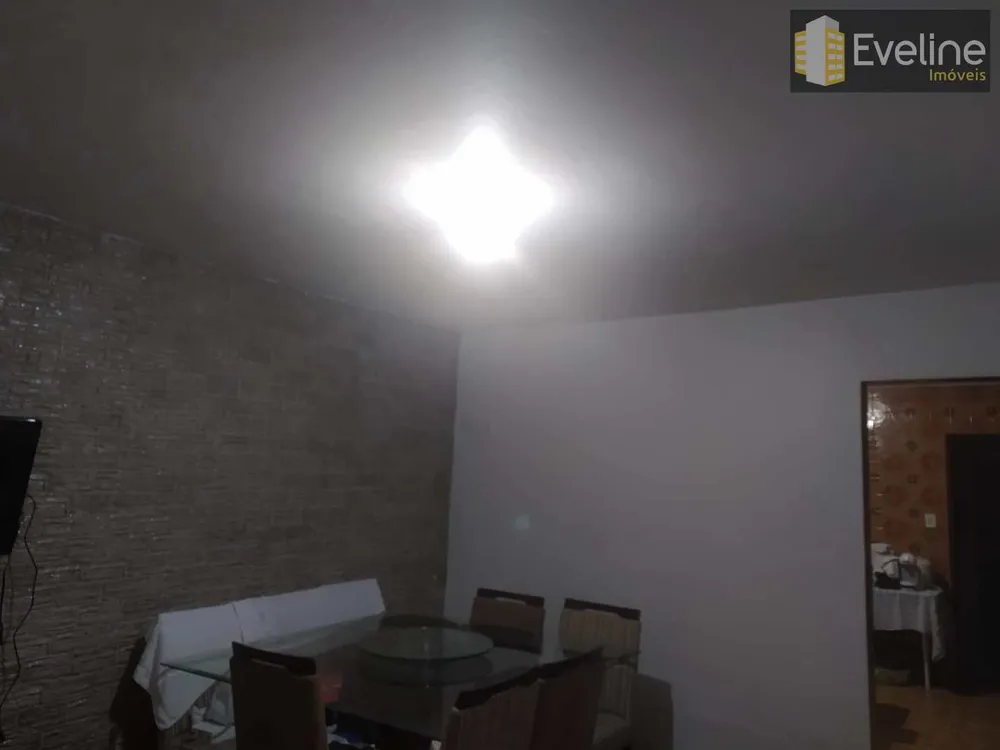Casa, 3 quartos, 200 m² - Foto 5
