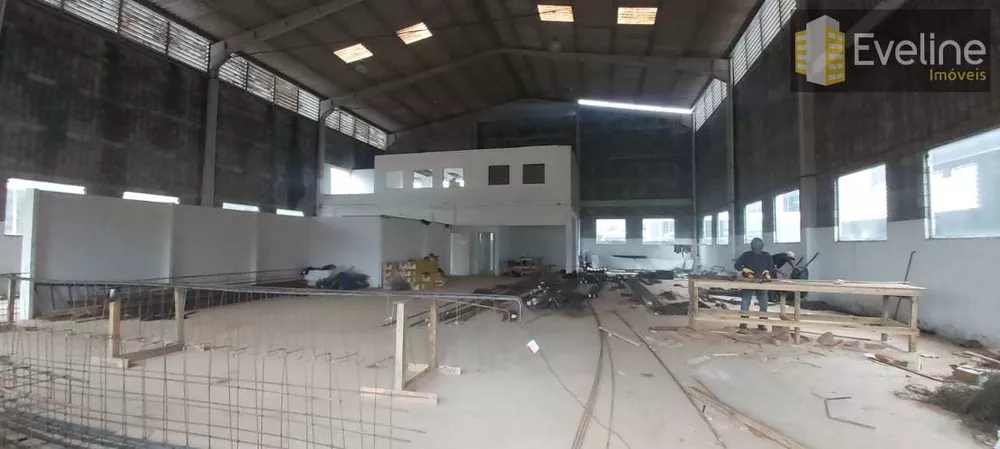 Depósito-Galpão-Armazém para alugar, 1195m² - Foto 1