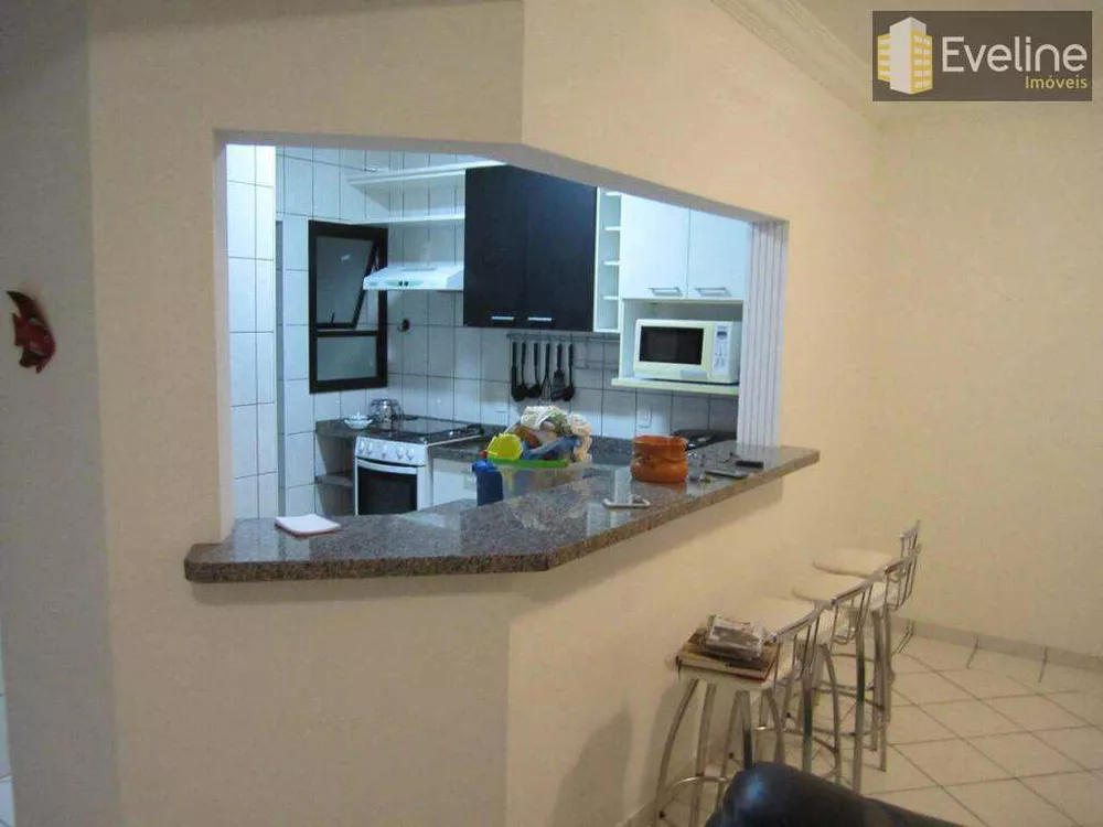 Apartamento à venda com 3 quartos, 100m² - Foto 1